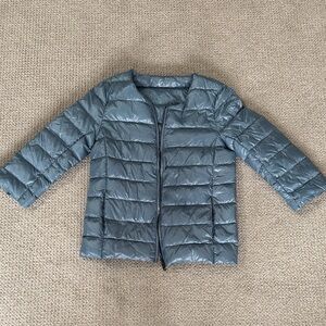 Elegant Women's Gray Puffer Jacket